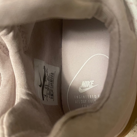 Women’s Nike City Loop - Picture 3 of 6